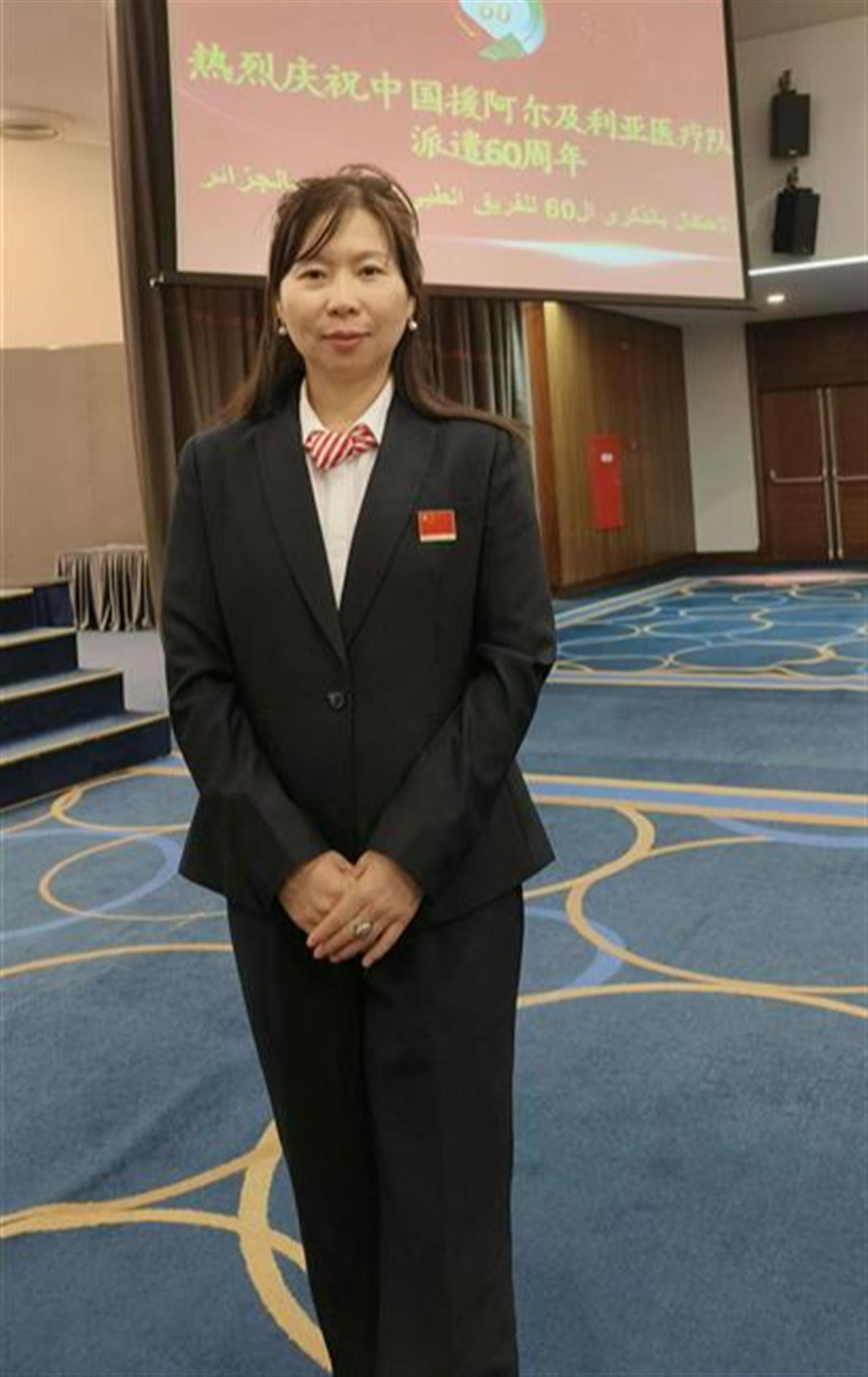 襄阳医生李莉：三度援非救治4万余人,中非友谊跨越山海